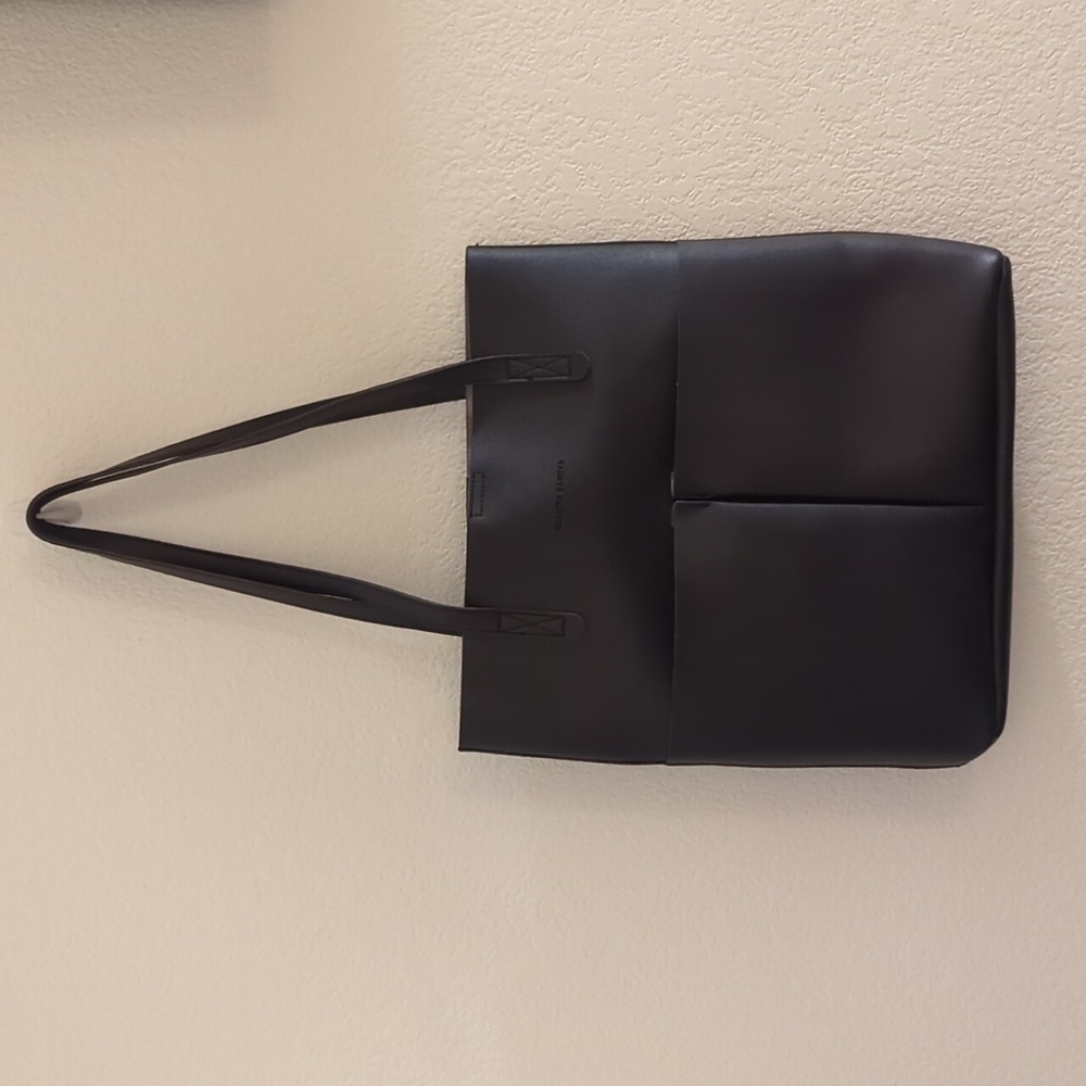Claudia Canova large tote bag with insert zipper bag